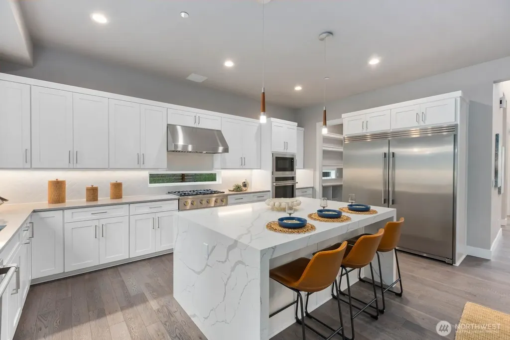 22005 4th Avenue W Bothell WA 98021