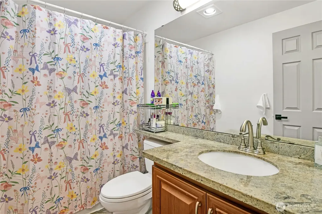 5603 S 232nd Street Kent WA 98032