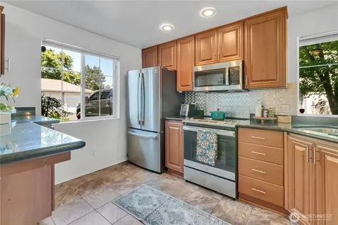 5603 S 232nd Street Kent WA 98032