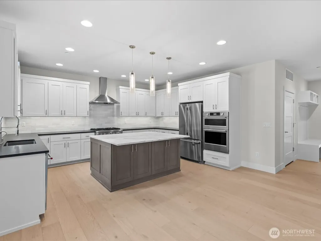 9207 NE 175th Street Bothell WA 98011