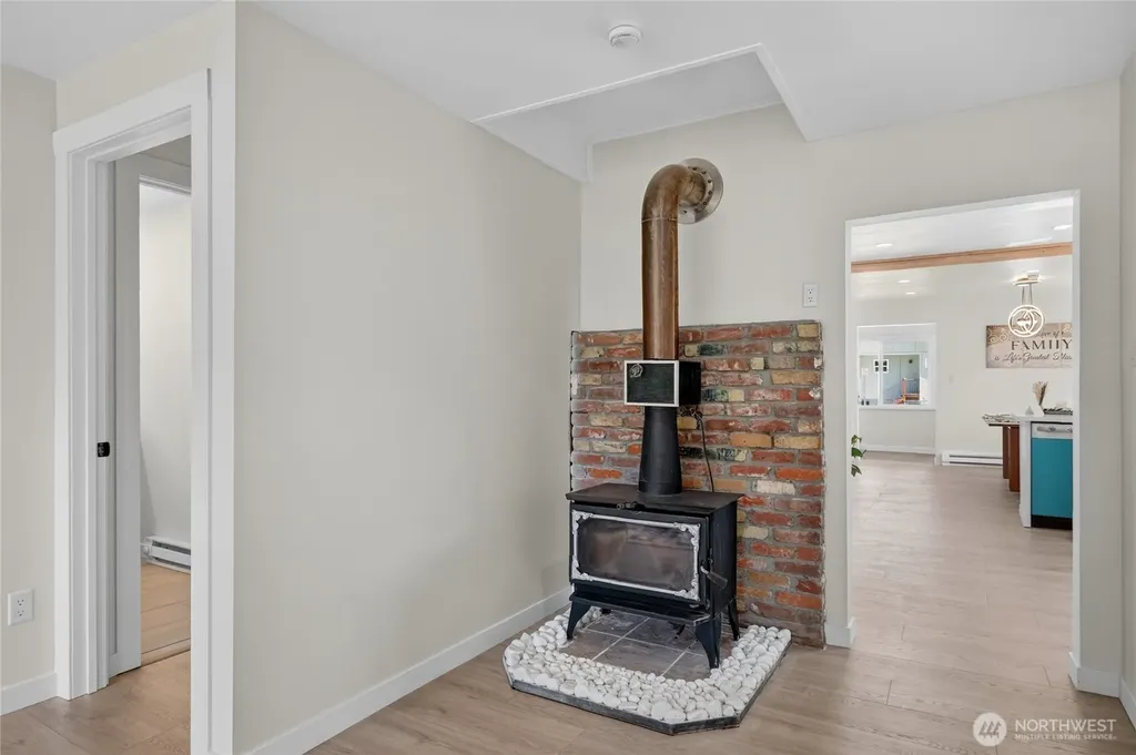 303 Lincoln Street Everson WA 98247