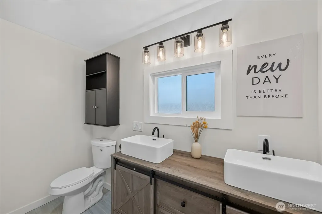 303 Lincoln Street Everson WA 98247