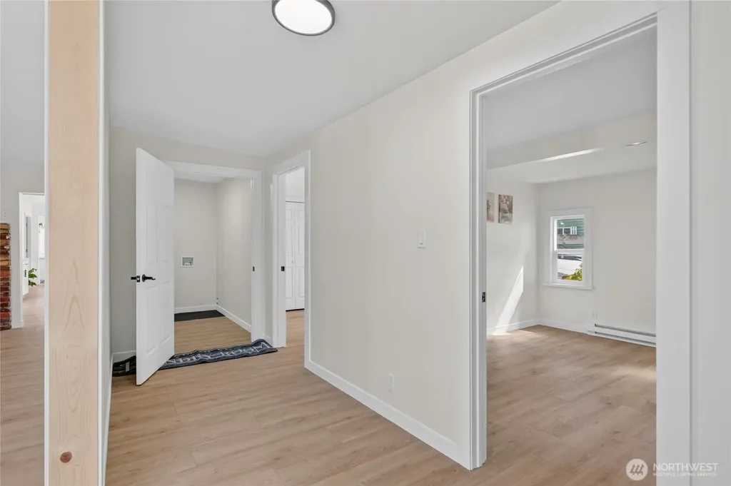 303 Lincoln Street Everson WA 98247