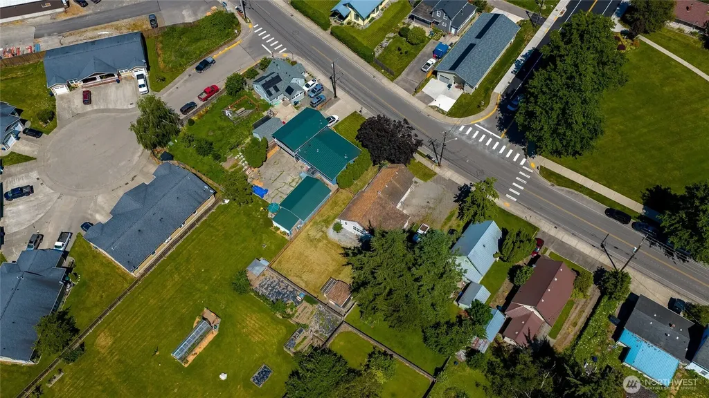 303 Lincoln Street Everson WA 98247