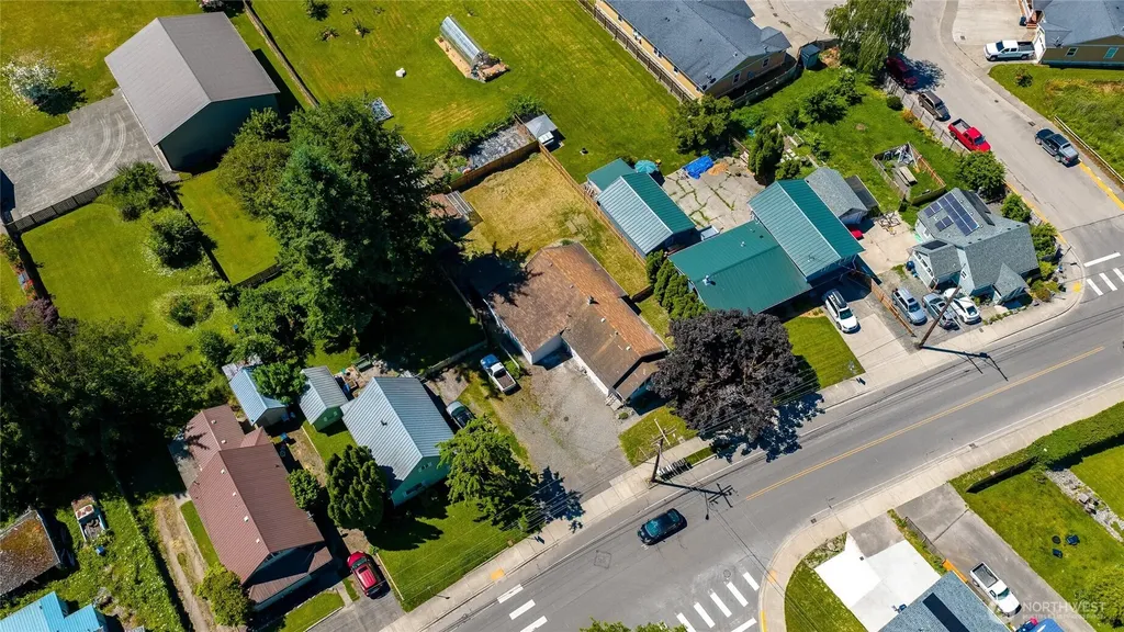 303 Lincoln Street Everson WA 98247