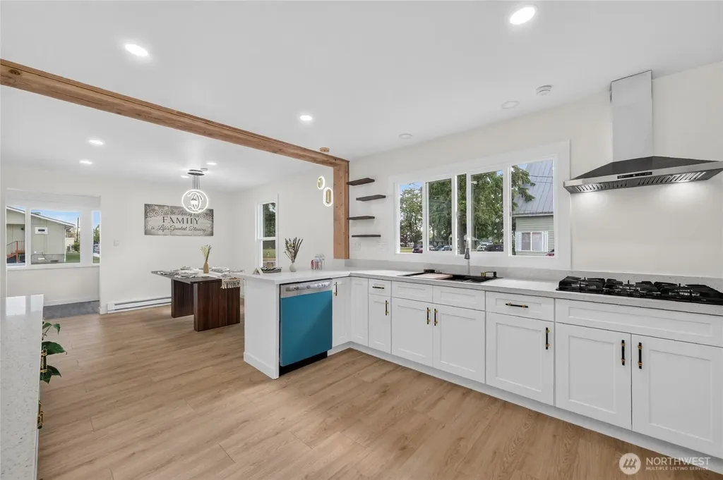303 Lincoln Street Everson WA 98247