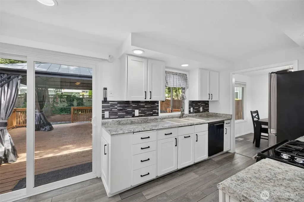 13236 NE 129th Place Kirkland WA 98034