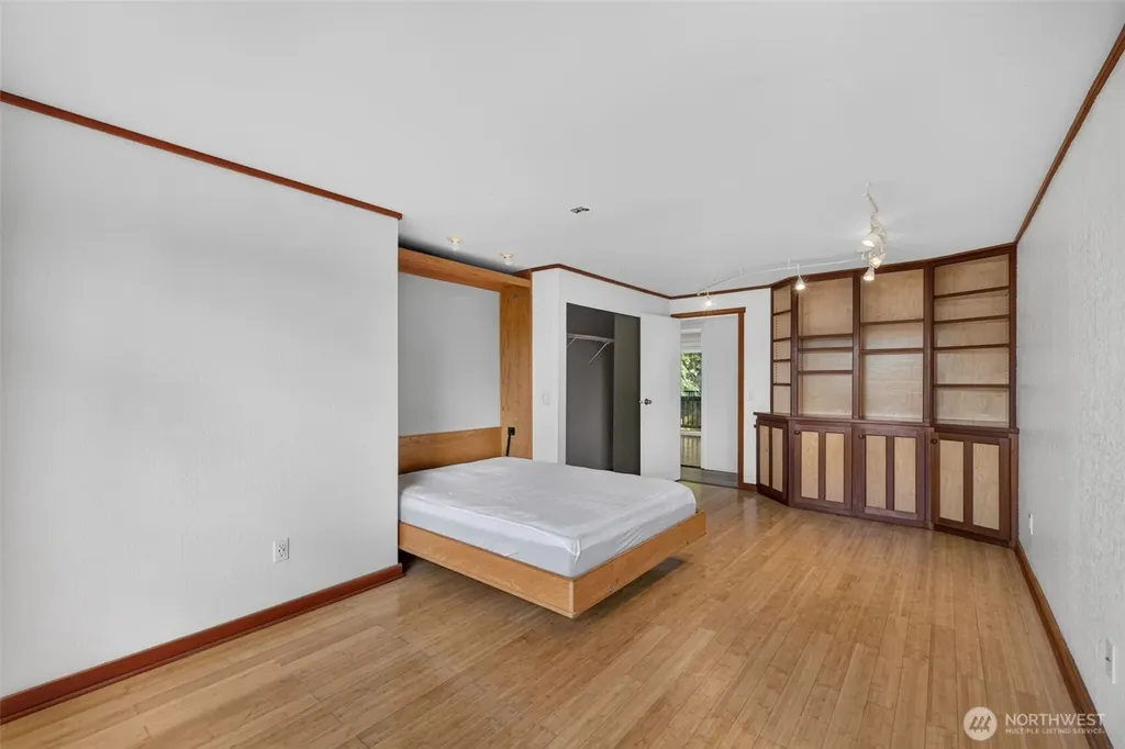 13236 NE 129th Place Kirkland WA 98034