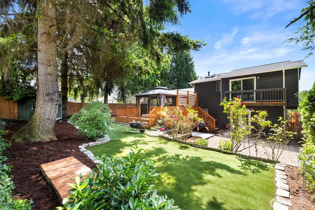 13236 NE 129th Place Kirkland WA 98034