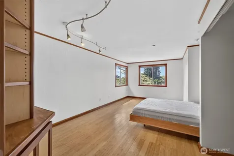 13236 NE 129th Place Kirkland WA 98034