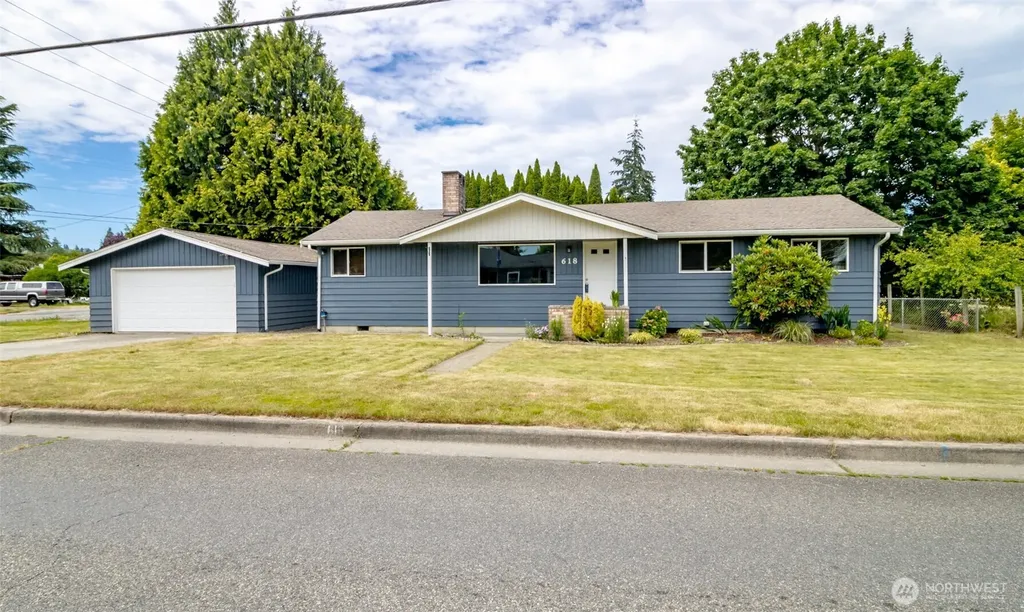 618 21st Street SE Puyallup WA 98372