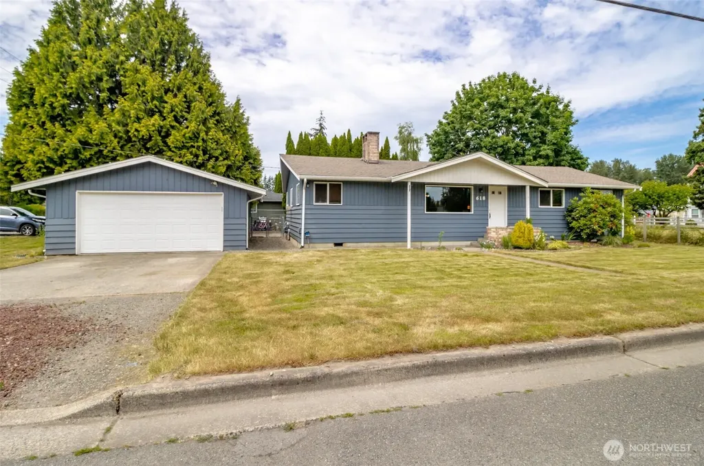 618 21st Street SE Puyallup WA 98372