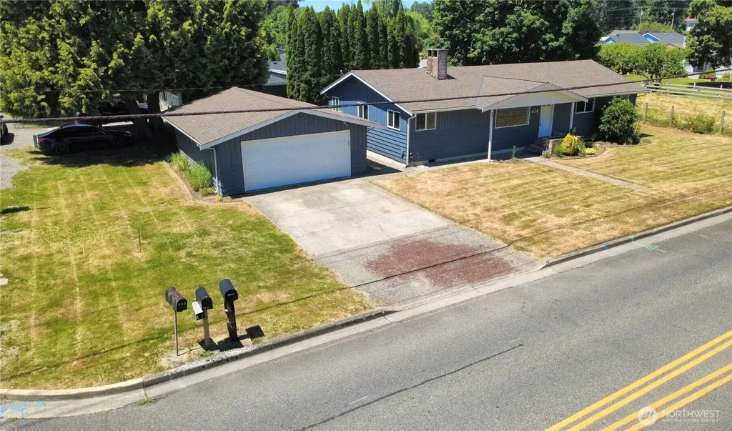 618 21st Street SE Puyallup WA 98372