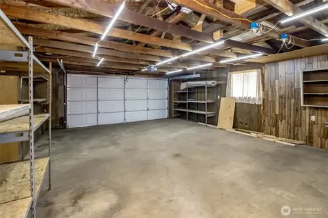 618 21st Street SE Puyallup WA 98372