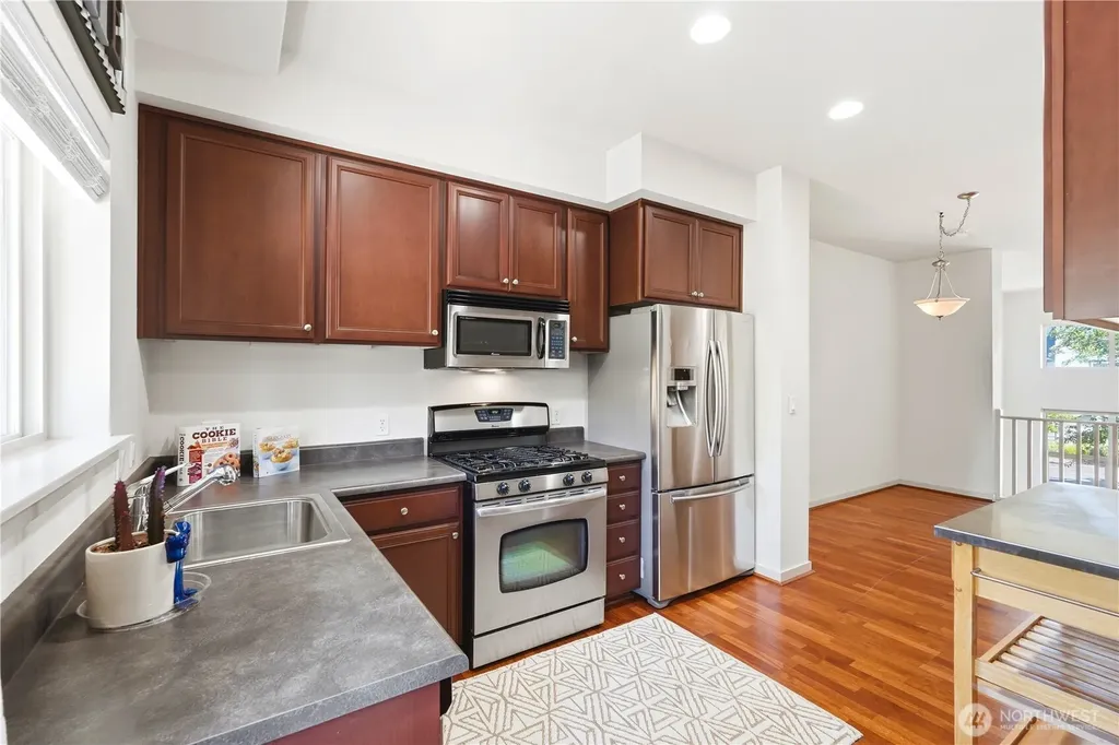 4846 Pointes Drive Mukilteo WA 98275