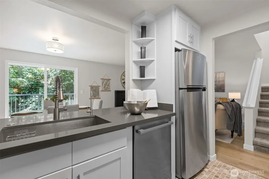 15628 8th Avenue SW Burien WA 98166