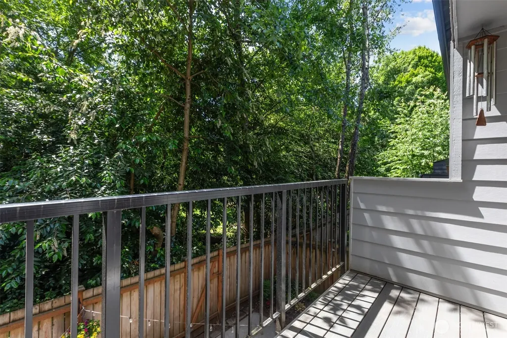15628 8th Avenue SW Burien WA 98166