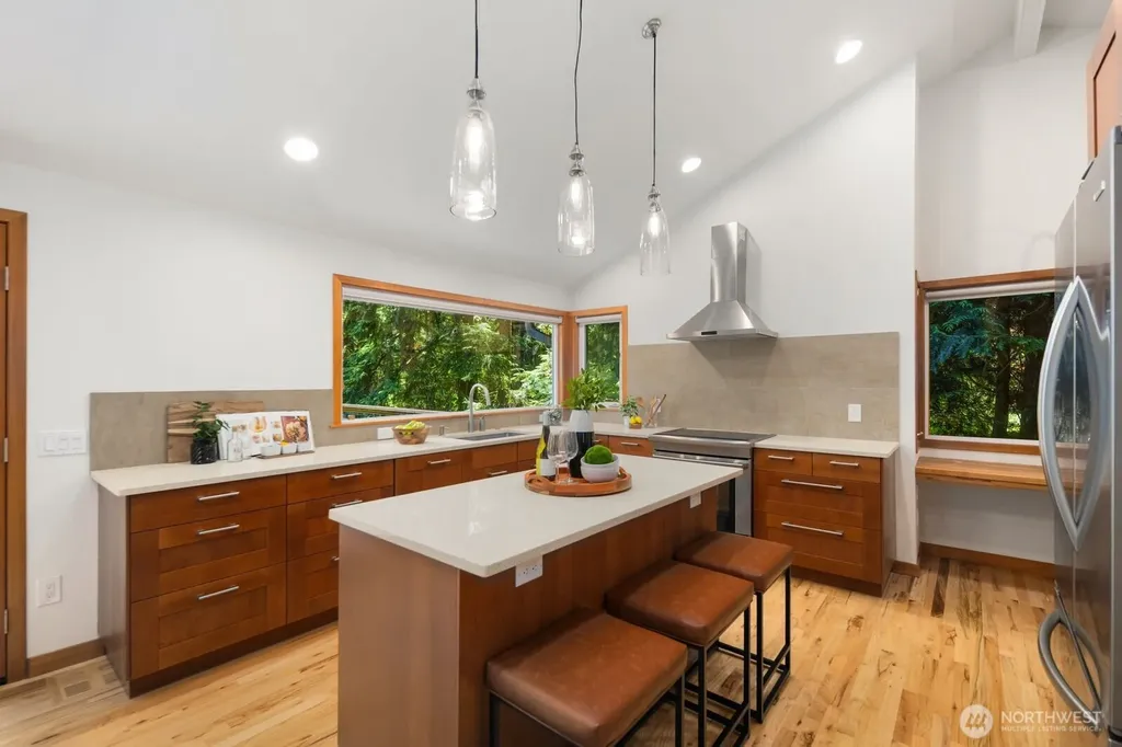 15826 266th Avenue SE Issaquah WA 98027
