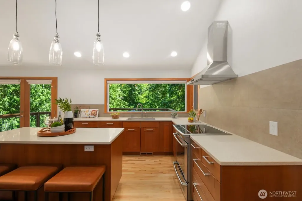 15826 266th Avenue SE Issaquah WA 98027