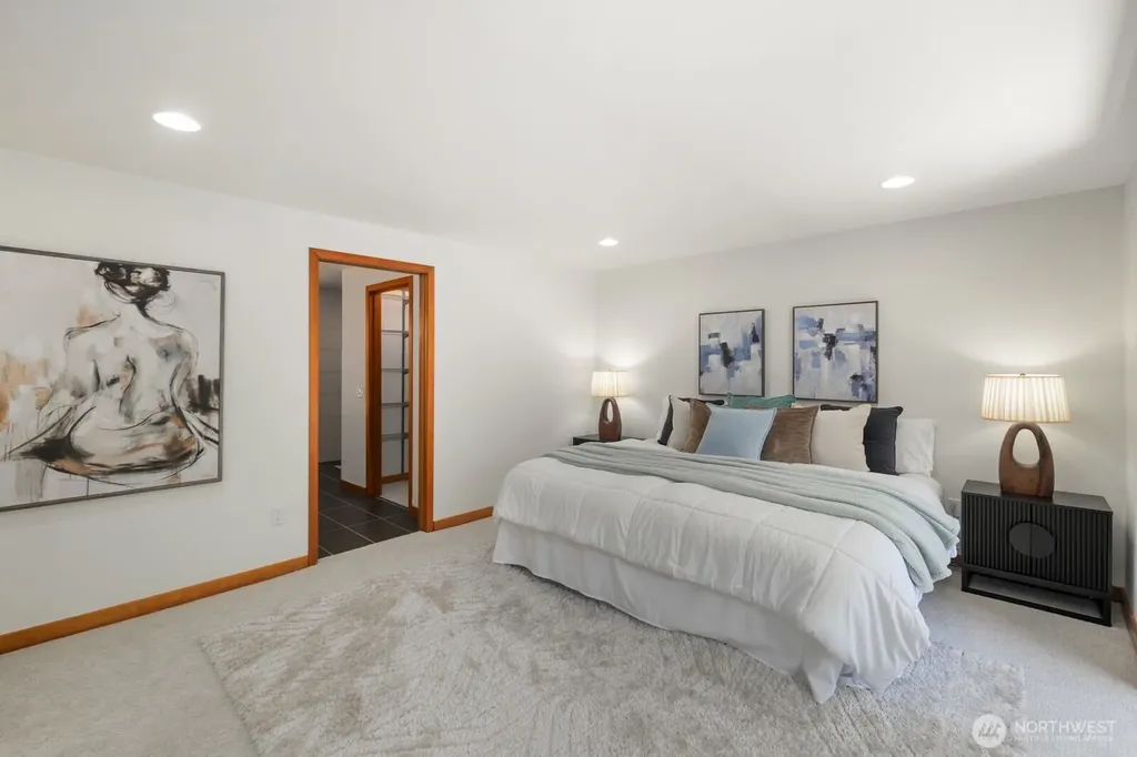 15826 266th Avenue SE Issaquah WA 98027