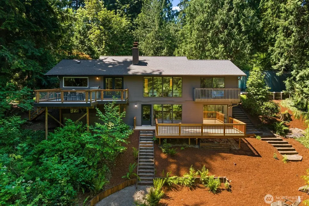 15826 266th Avenue SE Issaquah WA 98027