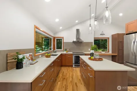 15826 266th Avenue SE Issaquah WA 98027