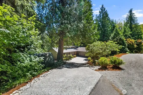 15826 266th Avenue SE Issaquah WA 98027