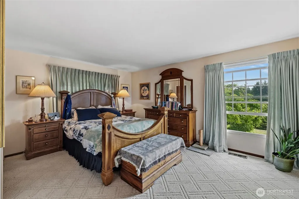 13187 Rector Road Mount Vernon WA 98273