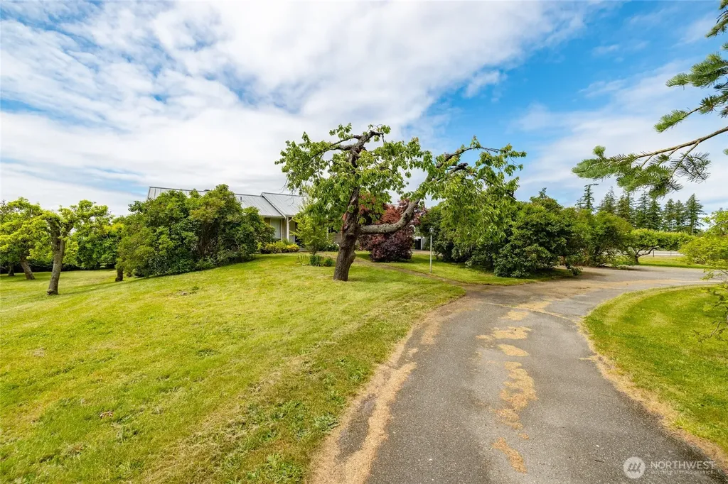 13187 Rector Road Mount Vernon WA 98273