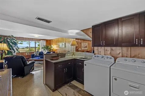 13187 Rector Road Mount Vernon WA 98273