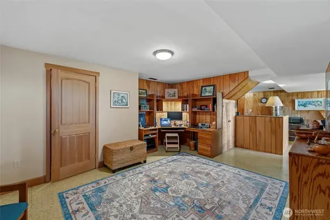 13187 Rector Road Mount Vernon WA 98273
