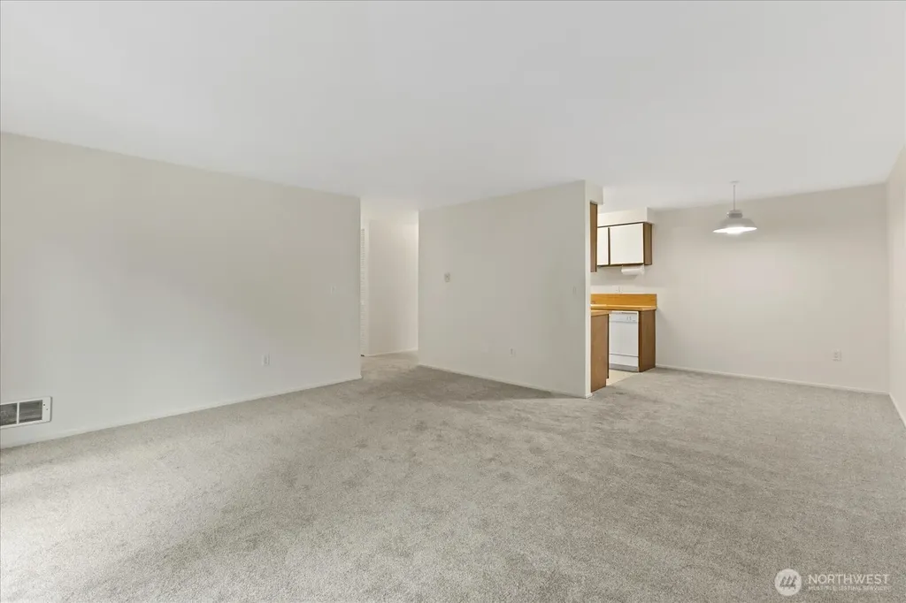 11006 NE 68th Street Kirkland WA 98033