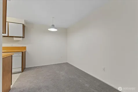 11006 NE 68th Street Kirkland WA 98033