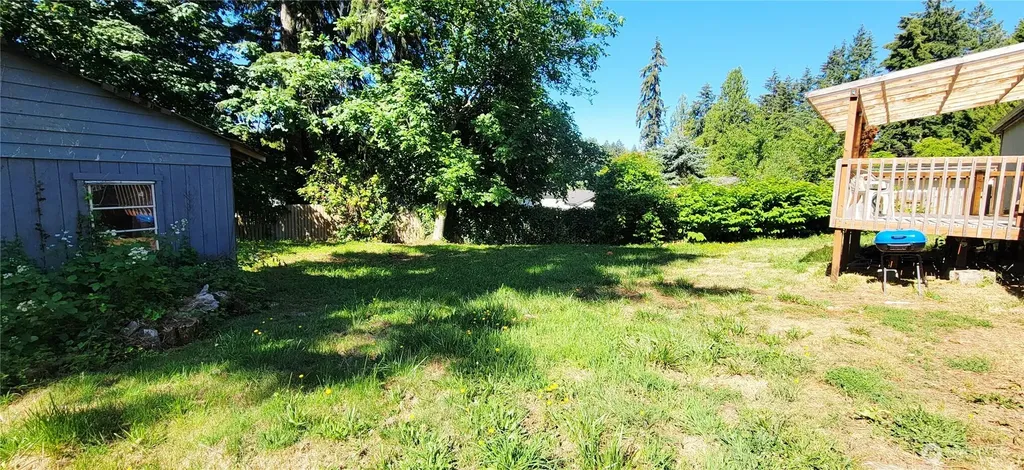 40 SE Foxglove Avenue Shelton WA 98584