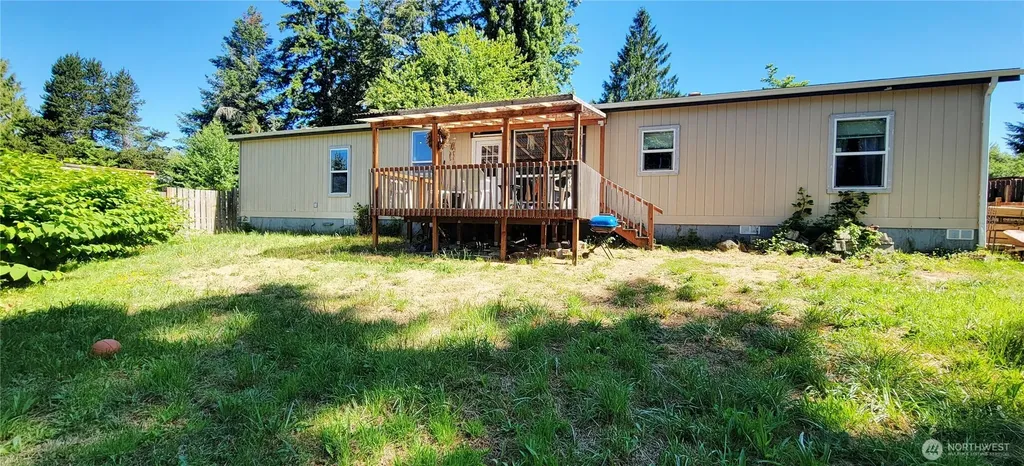 40 SE Foxglove Avenue Shelton WA 98584