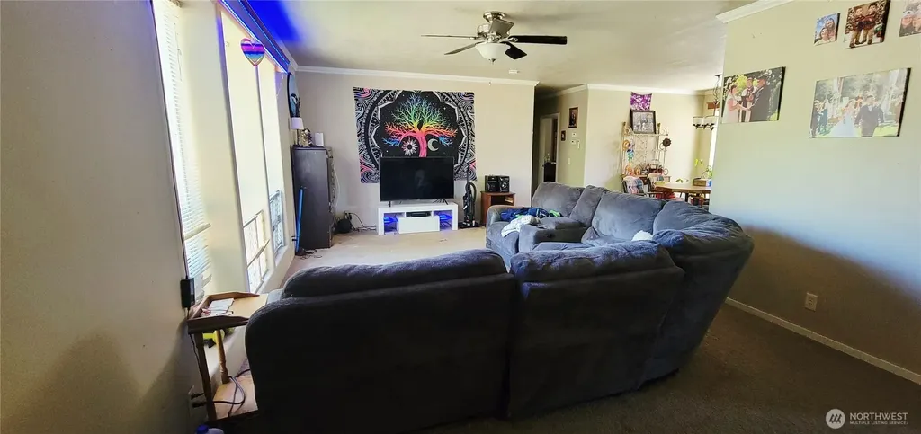 40 SE Foxglove Avenue Shelton WA 98584