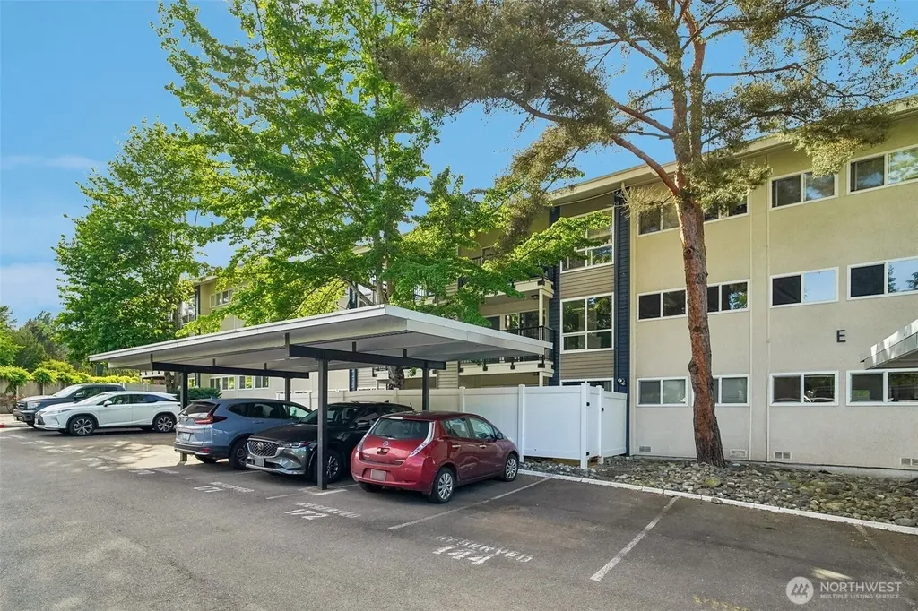 12700 NE 8th Street Bellevue WA 98005