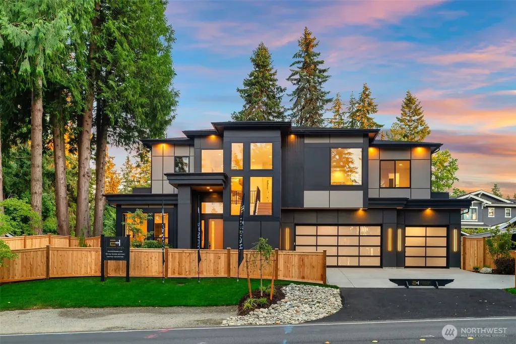 15019 SE 16th Street Bellevue WA 98007