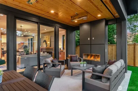 15019 SE 16th Street Bellevue WA 98007