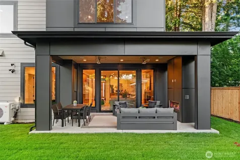 15019 SE 16th Street Bellevue WA 98007