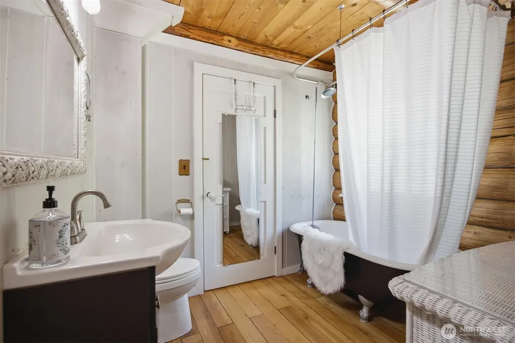 3106 30th Street Bellingham WA 98225