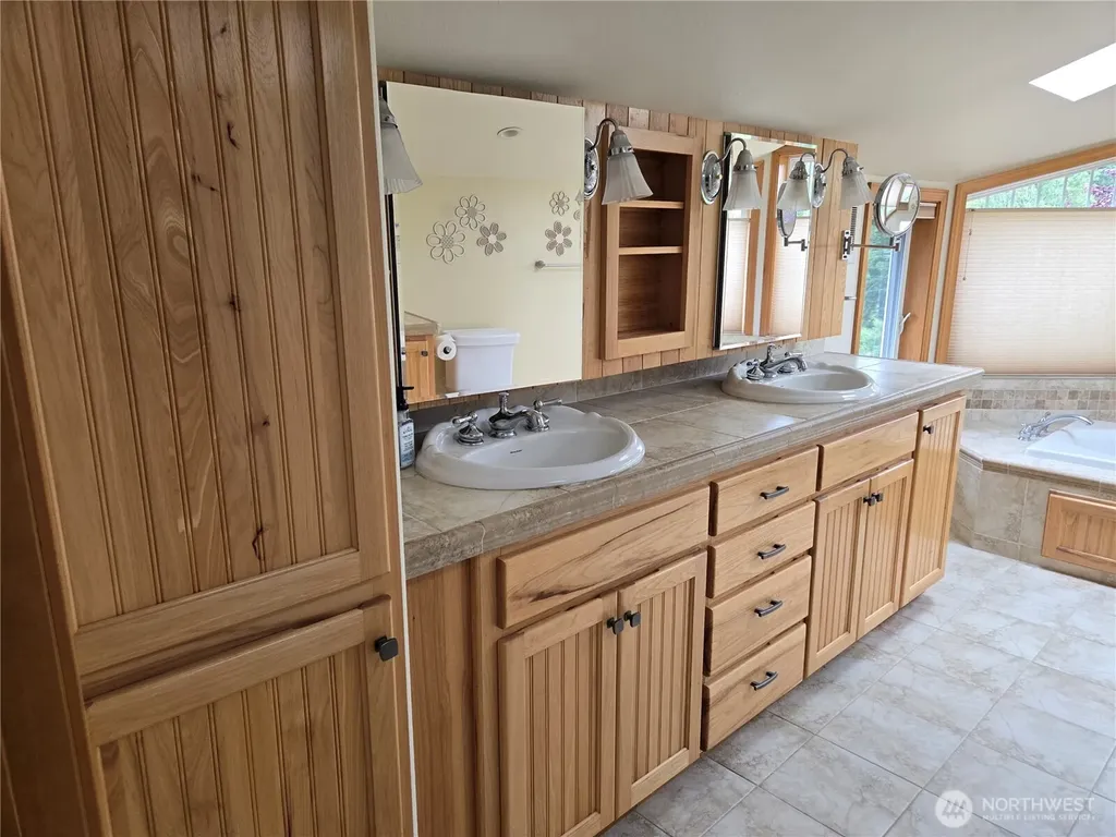 20001 Marine Drive Stanwood WA 98282