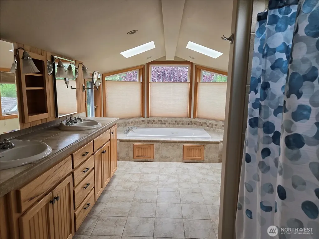 20001 Marine Drive Stanwood WA 98282
