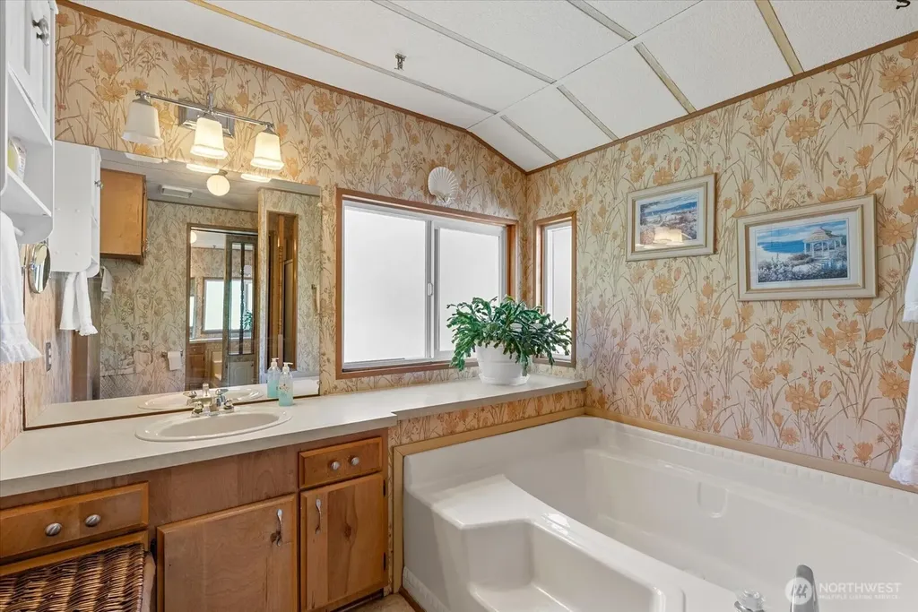 2725 E Fir Street Mount Vernon WA 98273