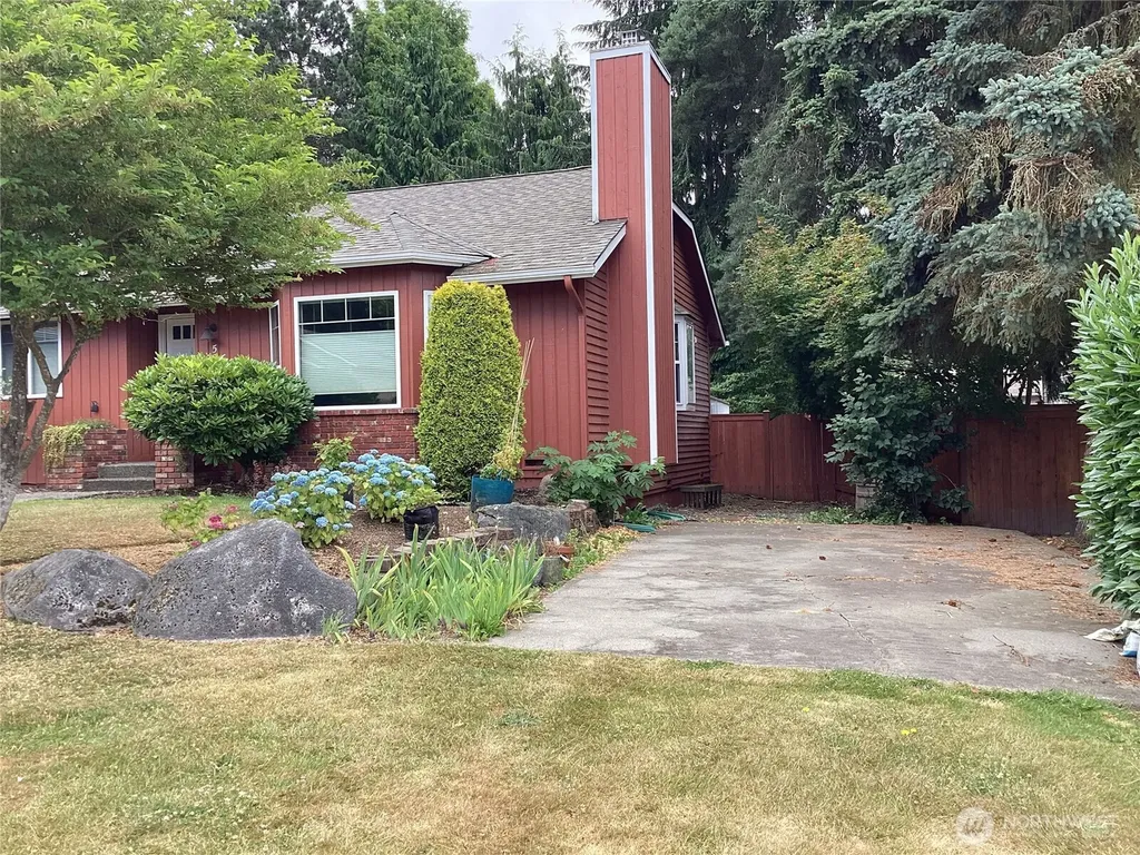 5212 103rd Street SW Mukilteo WA 98275