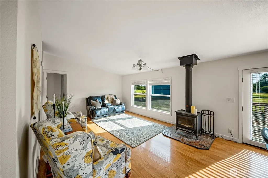 101 Faun Rae Lane Chehalis WA 98532