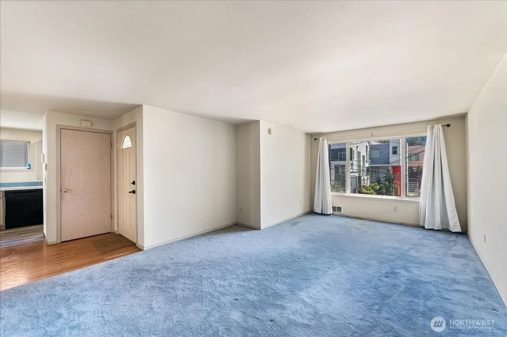 917 28th Avenue S Seattle WA 98144