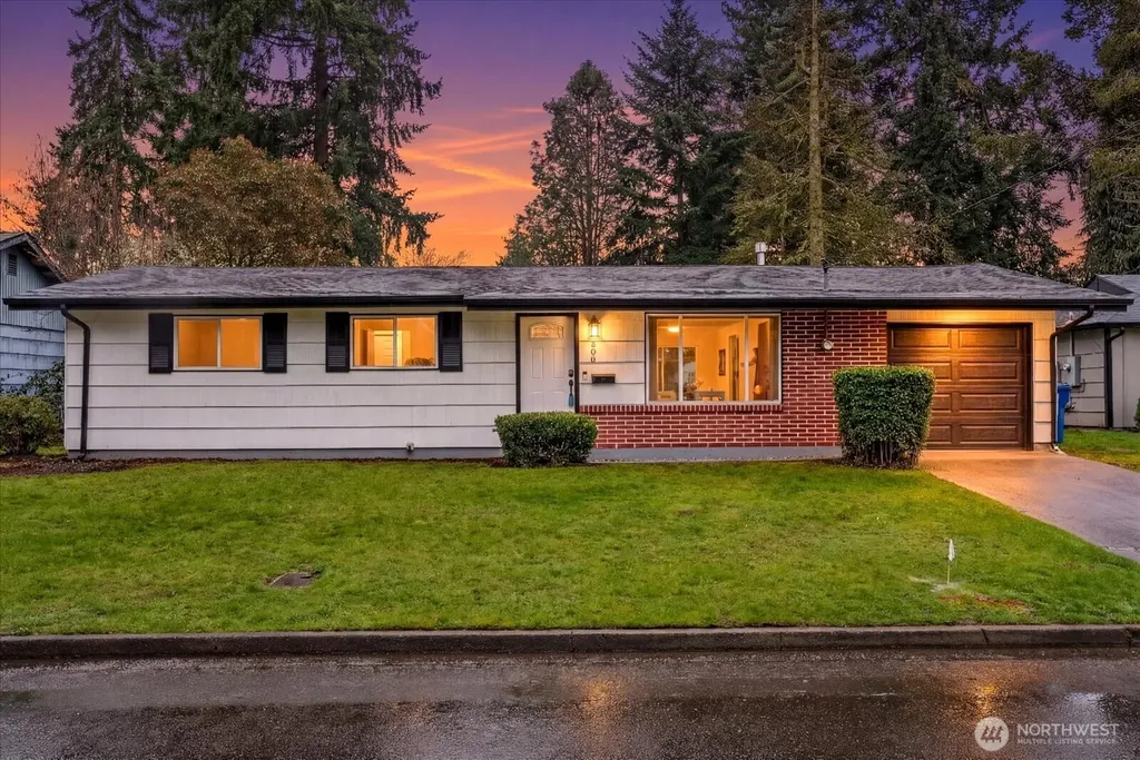 606 25th Street SE Auburn WA 98002