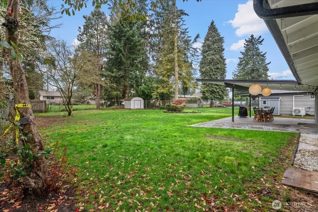 606 25th Street SE Auburn WA 98002