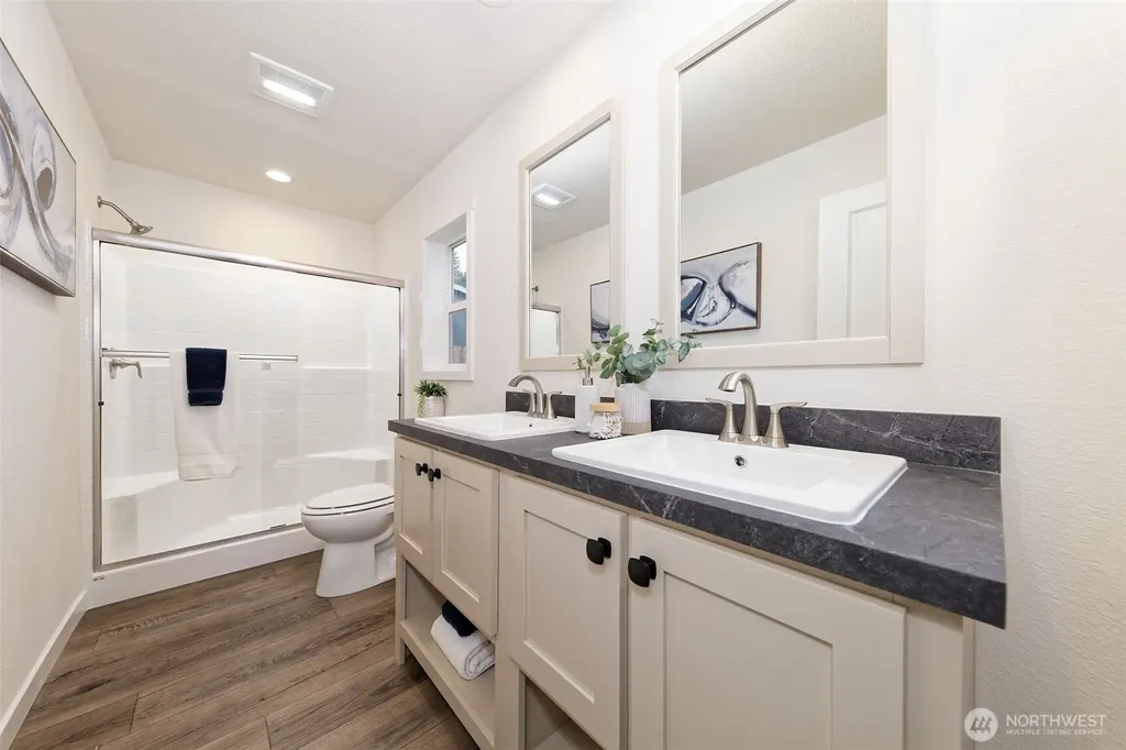 111 E Ashwood Lane Shelton WA 98584